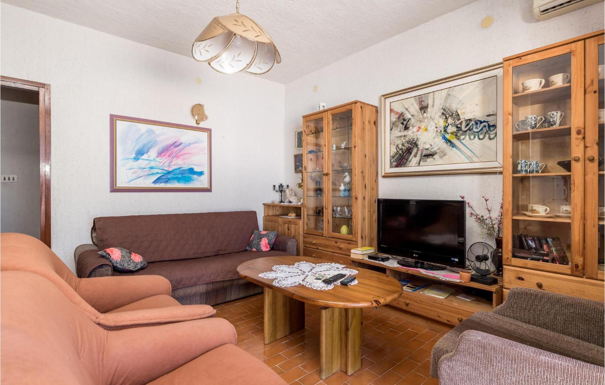 2 Bedroom Nice Apartment In ยาบลานัก ภายนอก รูปภาพ
